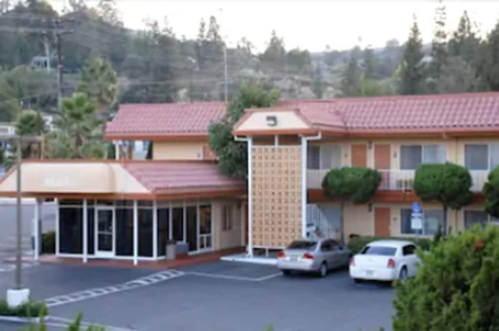 Relax Inn & Suites El Cajon Exterior foto